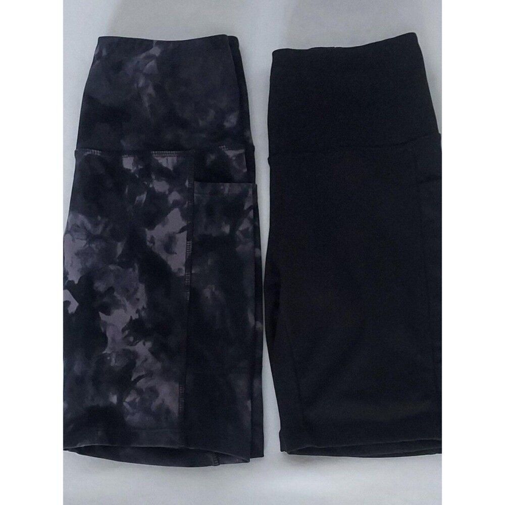 Danskin Women's 2 Pairs Bike Shorts 7 Inch Black/Black Camo Bundle Size XS